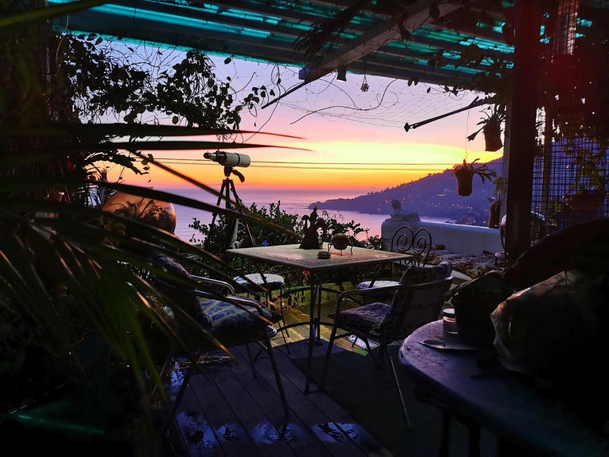 Romantic Casa Lorenzina Affittacamere Ventimiglia Exterior foto